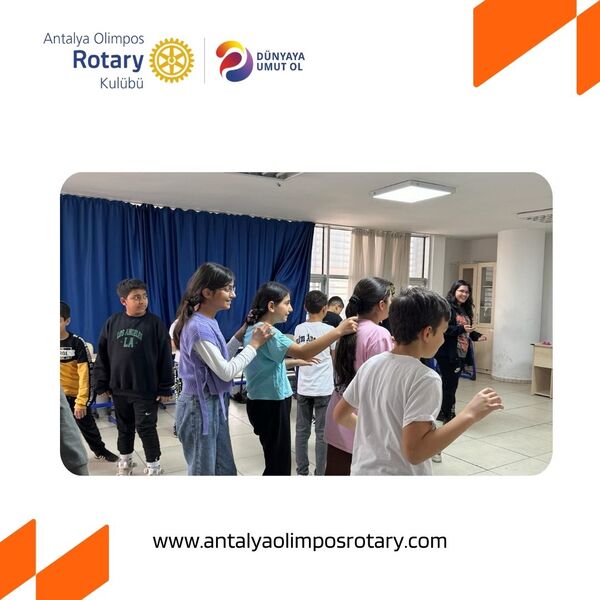 YARATICI DRAMA İLE İLETİŞİM ATÖLYESİ