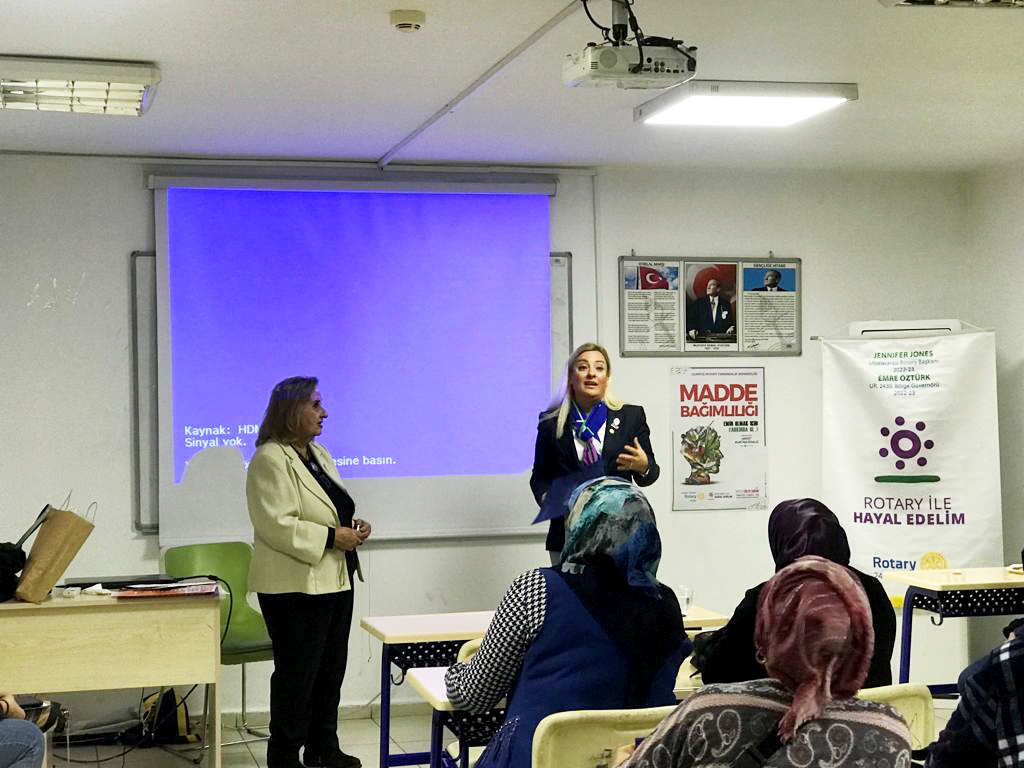 Madde Bağımlılığı Semineri