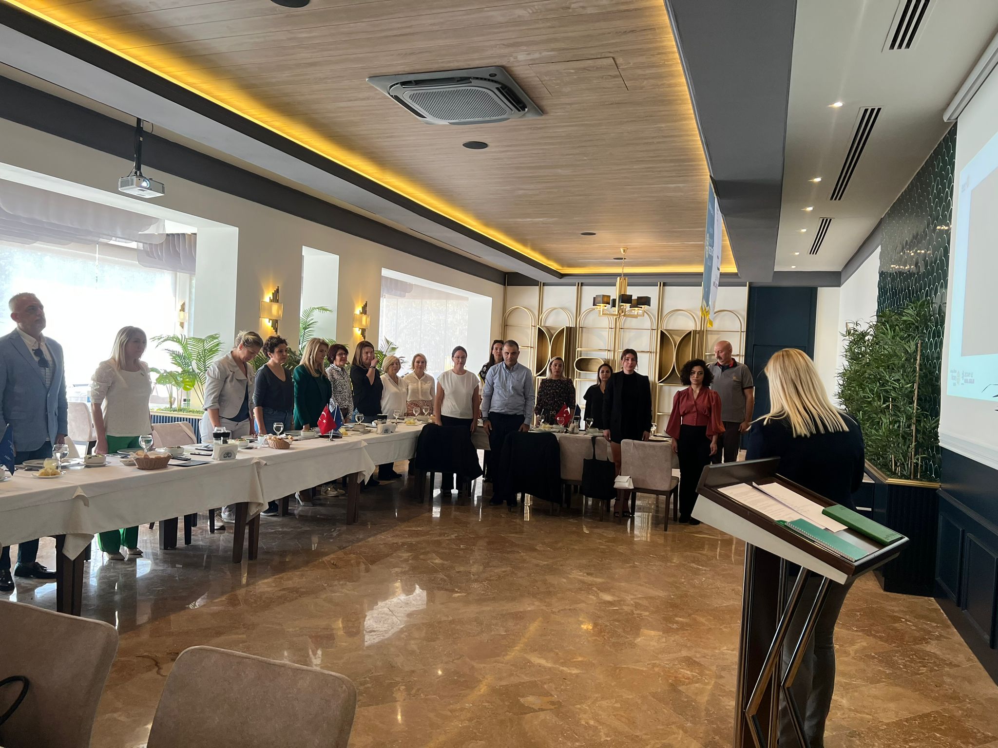 Arkadaşını da Getir Temalı Toplantımız