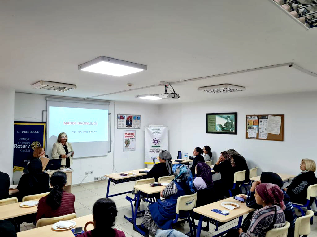 Madde Bağımlılığı Semineri