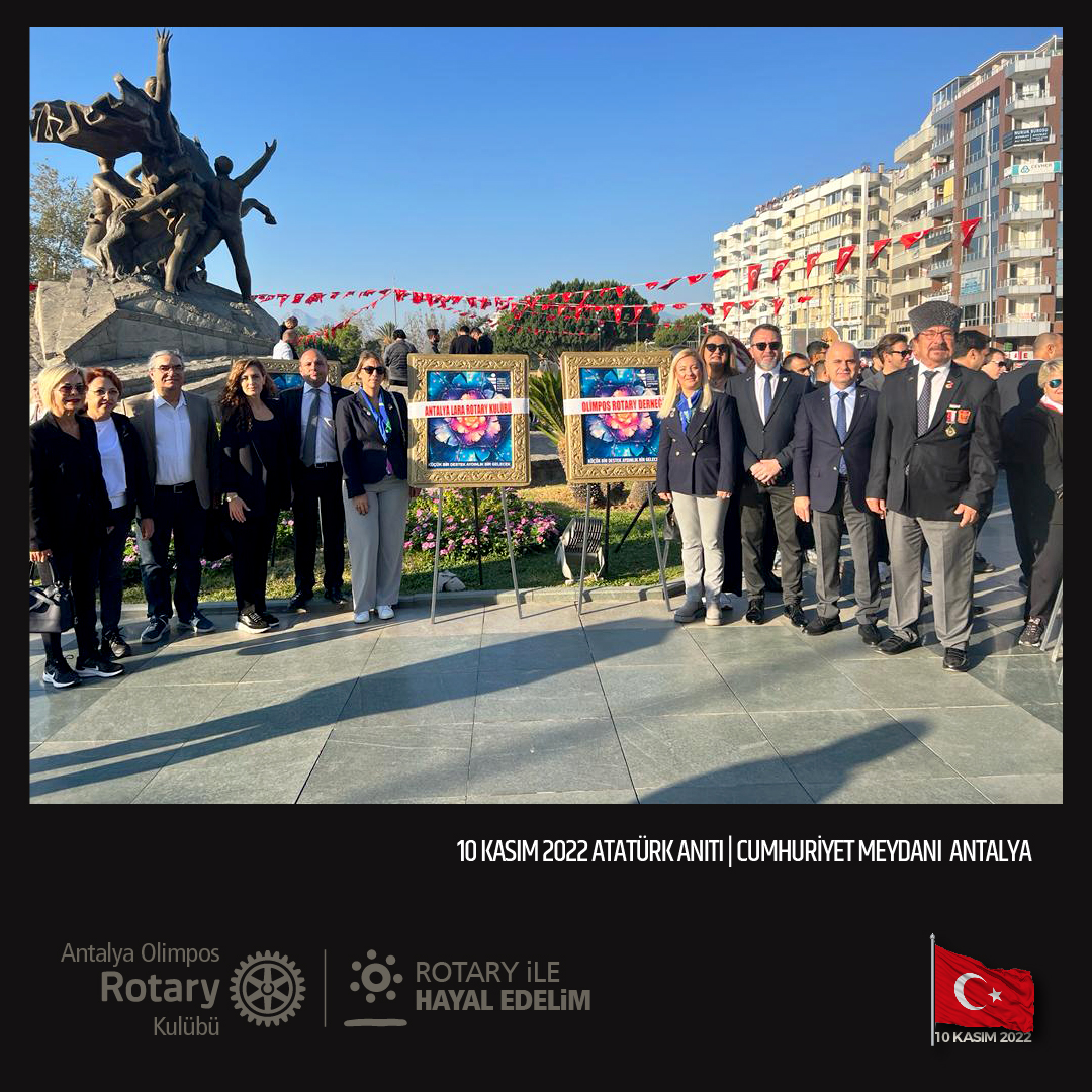 Antalya Cumhuriyet Anıtı Çelenk Sunumu